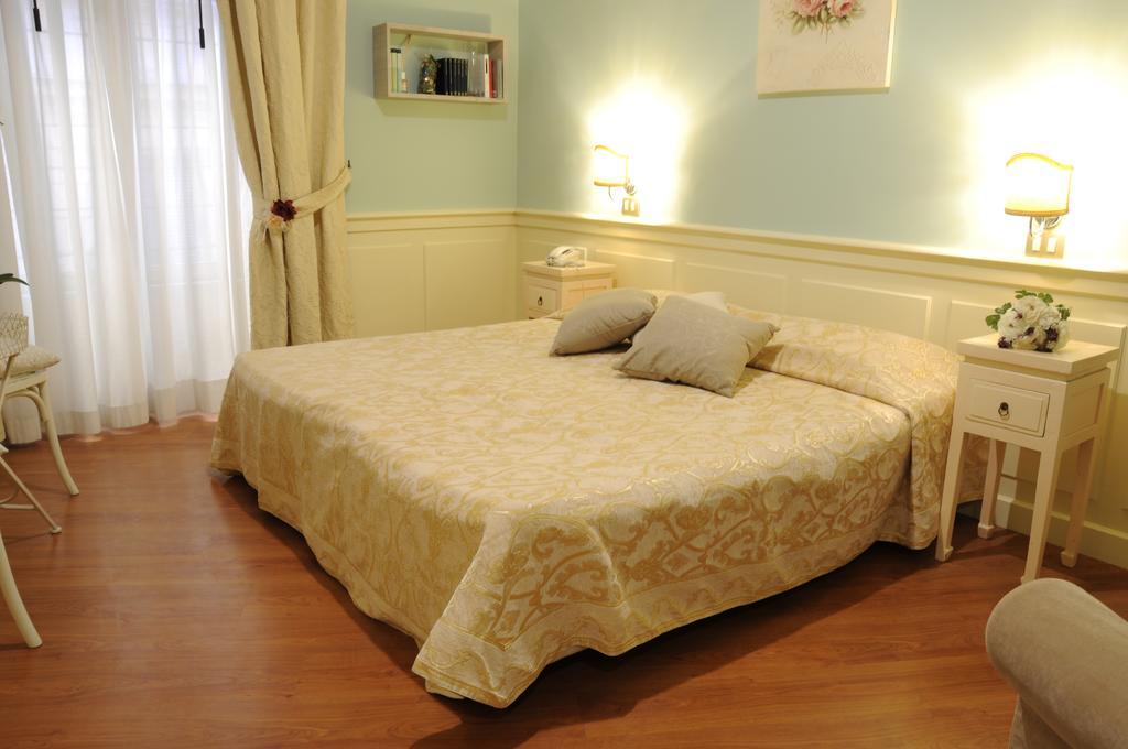 95 Rooms In Рим Екстер'єр фото