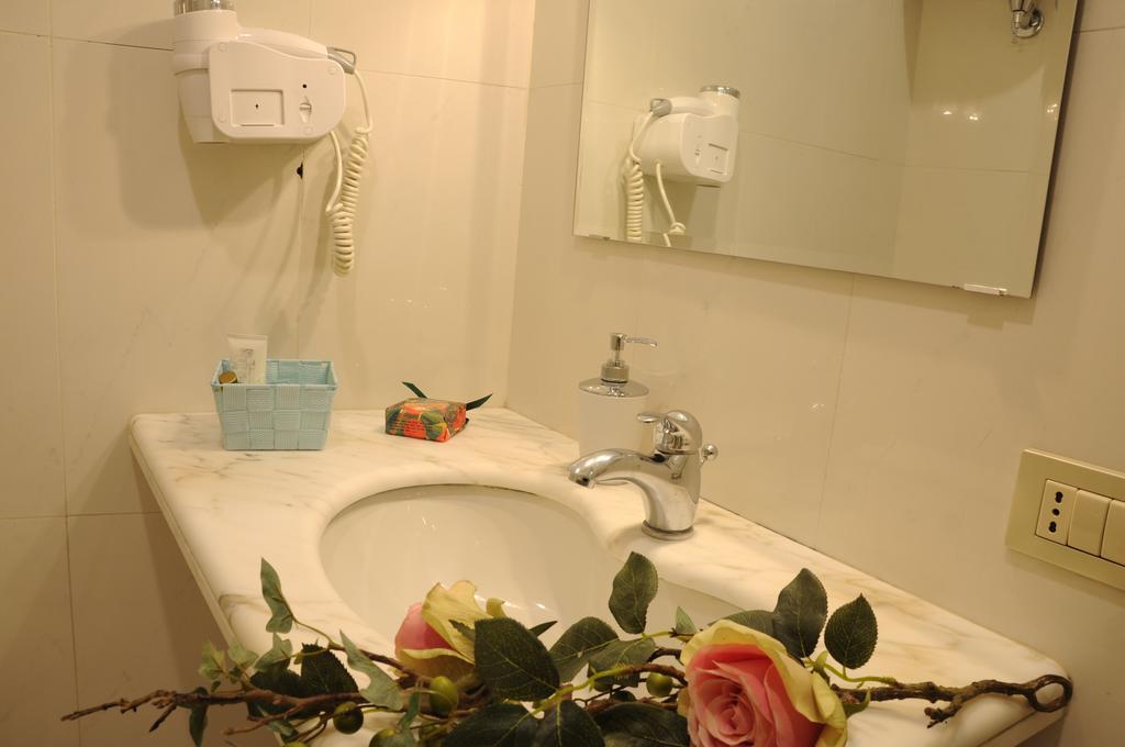 95 Rooms In Рим Екстер'єр фото