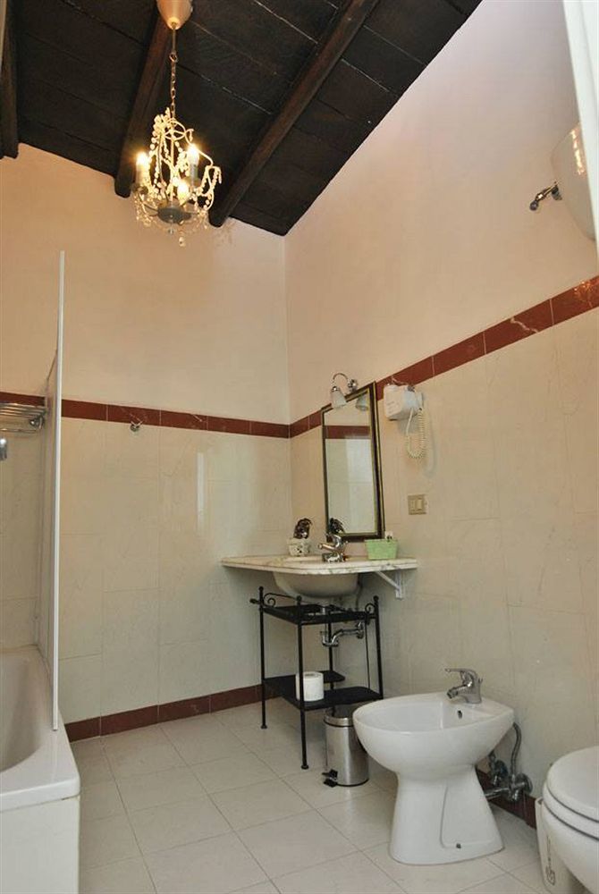95 Rooms In Рим Екстер'єр фото